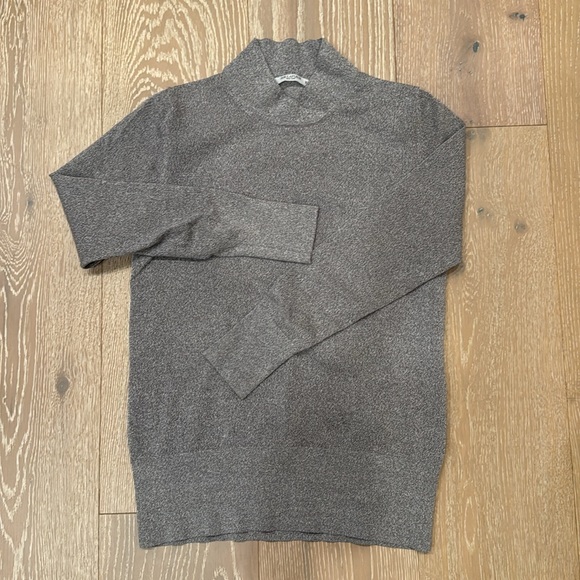 M.M. LAFLEUR NEW YORK GREY SWEATER Knit SIZE Medium - Picture 7 of 7